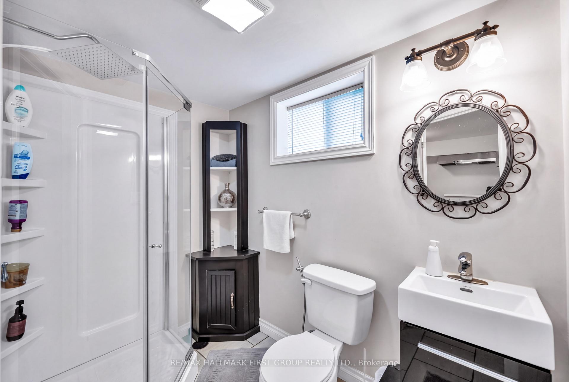 Photo 10 of 487 Cunningham Avenue, Oshawa, McLaughlin — HOMEH