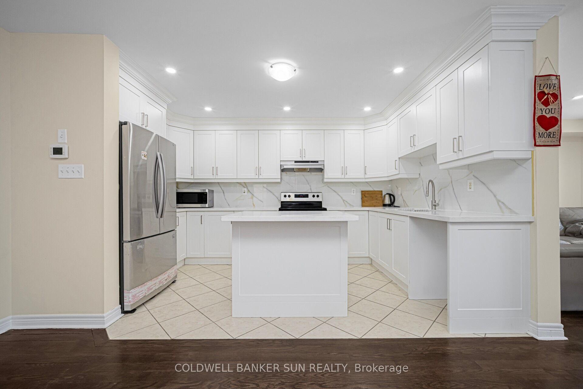 Photo 9 of 146 Crystalview Crescent, Brampton, Bram East — HOMEH