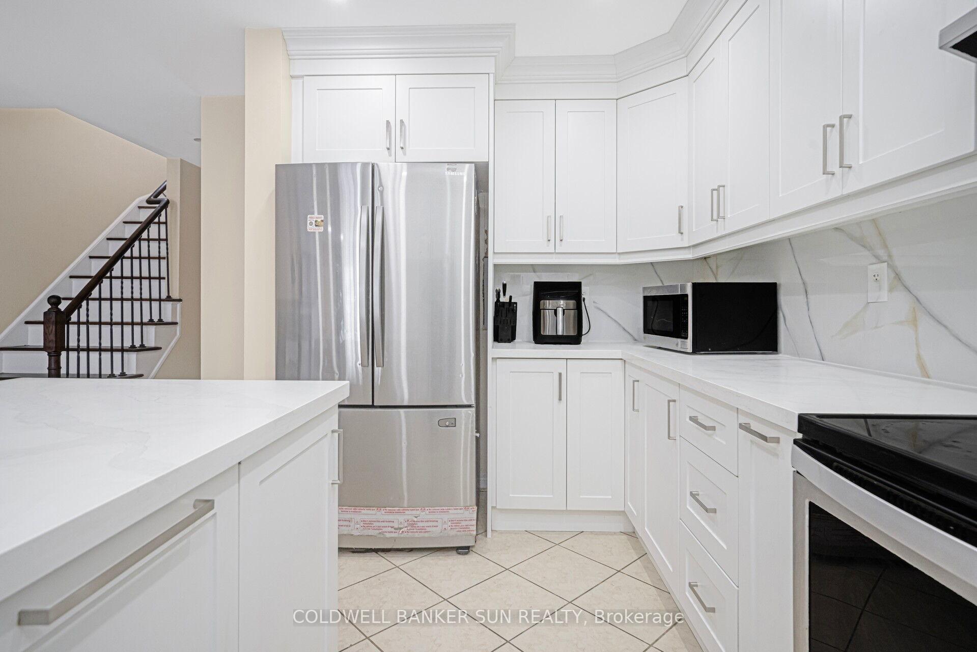 Photo 11 of 146 Crystalview Crescent, Brampton, Bram East — HOMEH