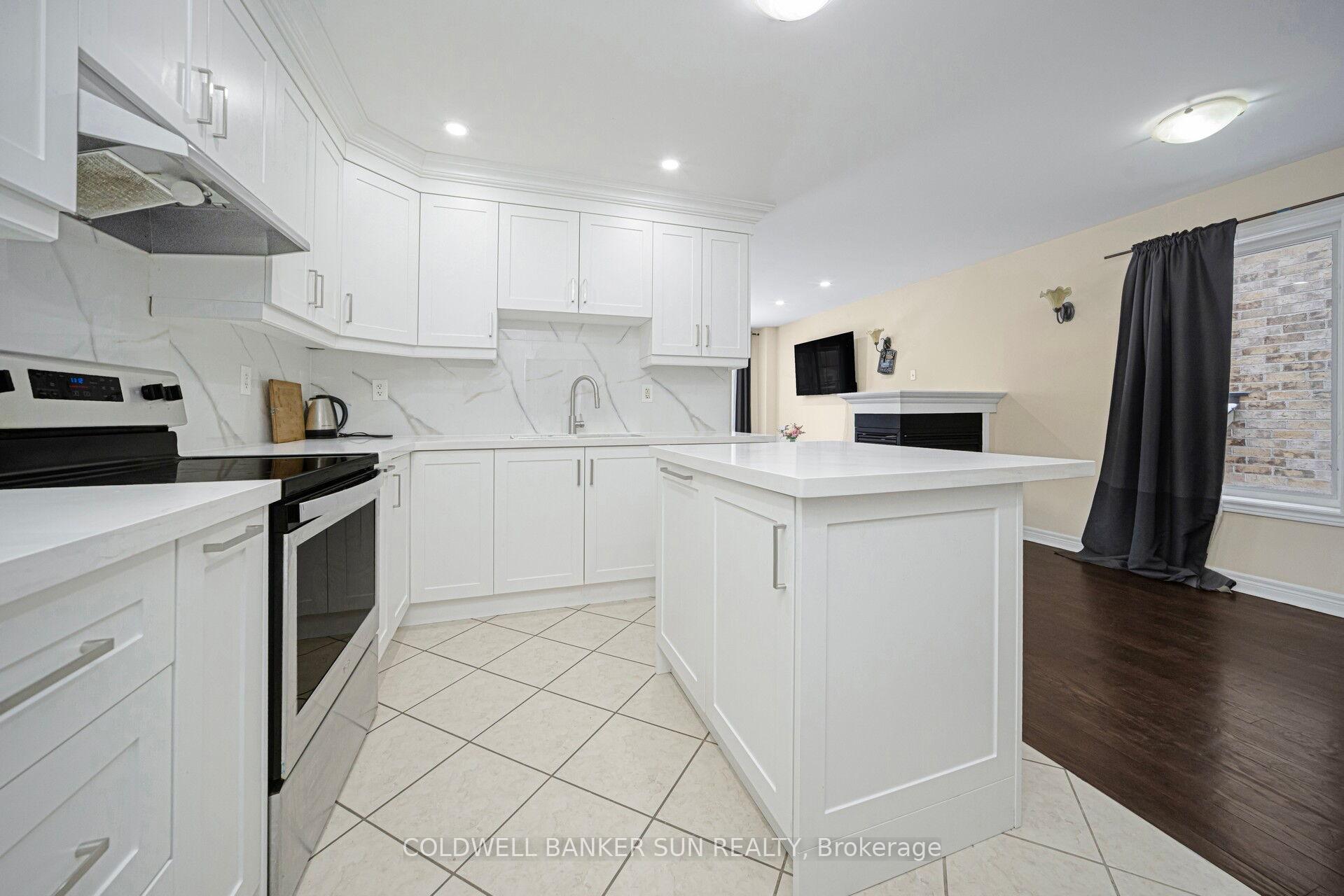 Photo 12 of 146 Crystalview Crescent, Brampton, Bram East — HOMEH