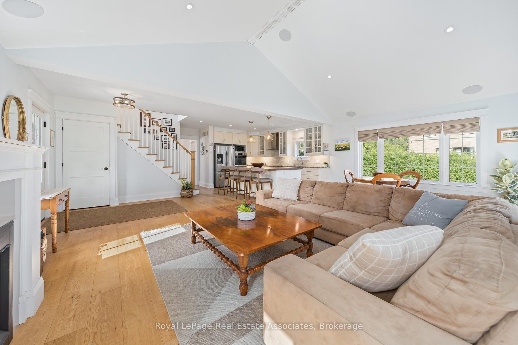 Photo 8 of 16 Wildwood Road, Halton Hills, Glen Williams — HOMEH