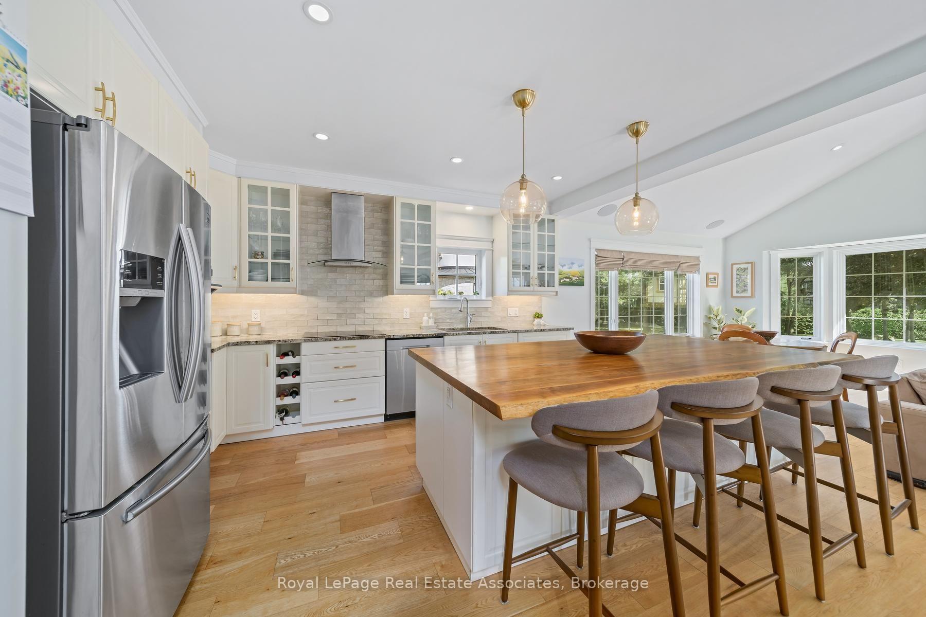 Photo 13 of 16 Wildwood Road, Halton Hills, Glen Williams — HOMEH