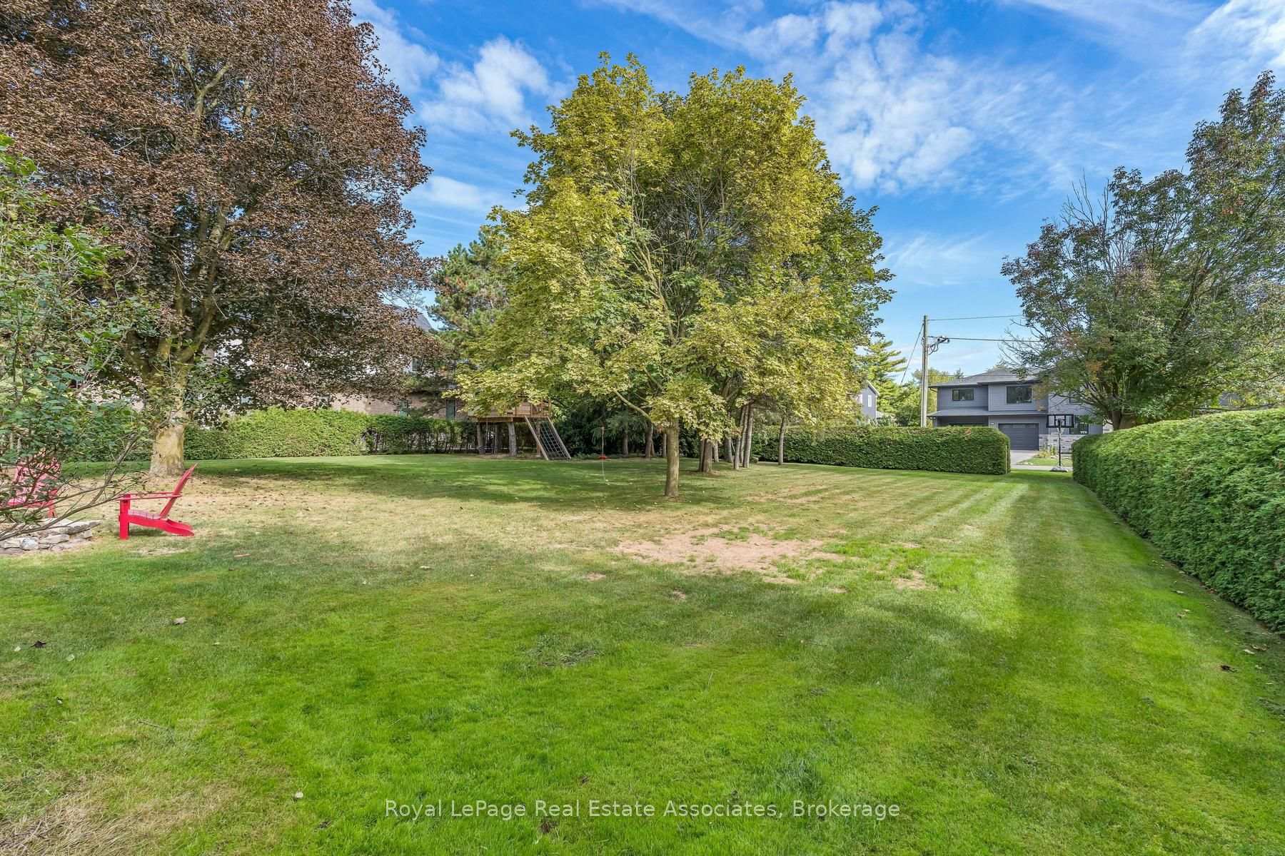 Photo 39 of 16 Wildwood Road, Halton Hills, Glen Williams — HOMEH