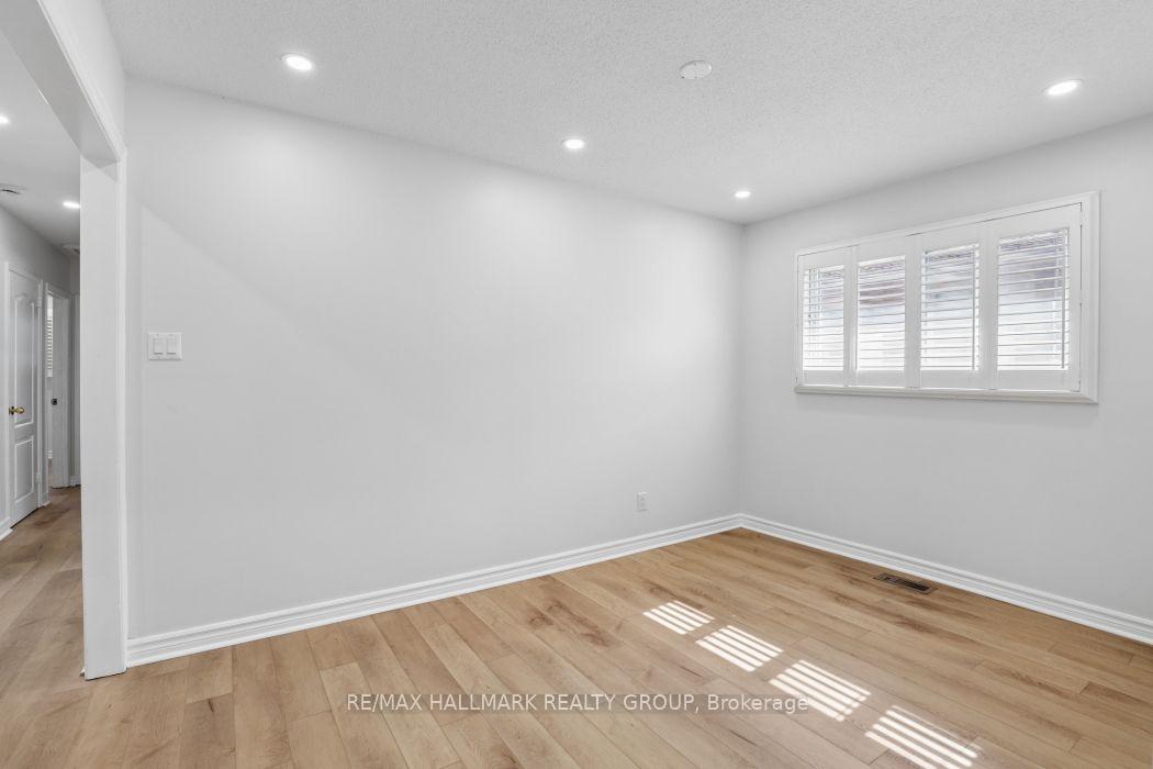 Photo 14 of 211 Harcourt Avenue, Ottawa, Woodroffe — HOMEH