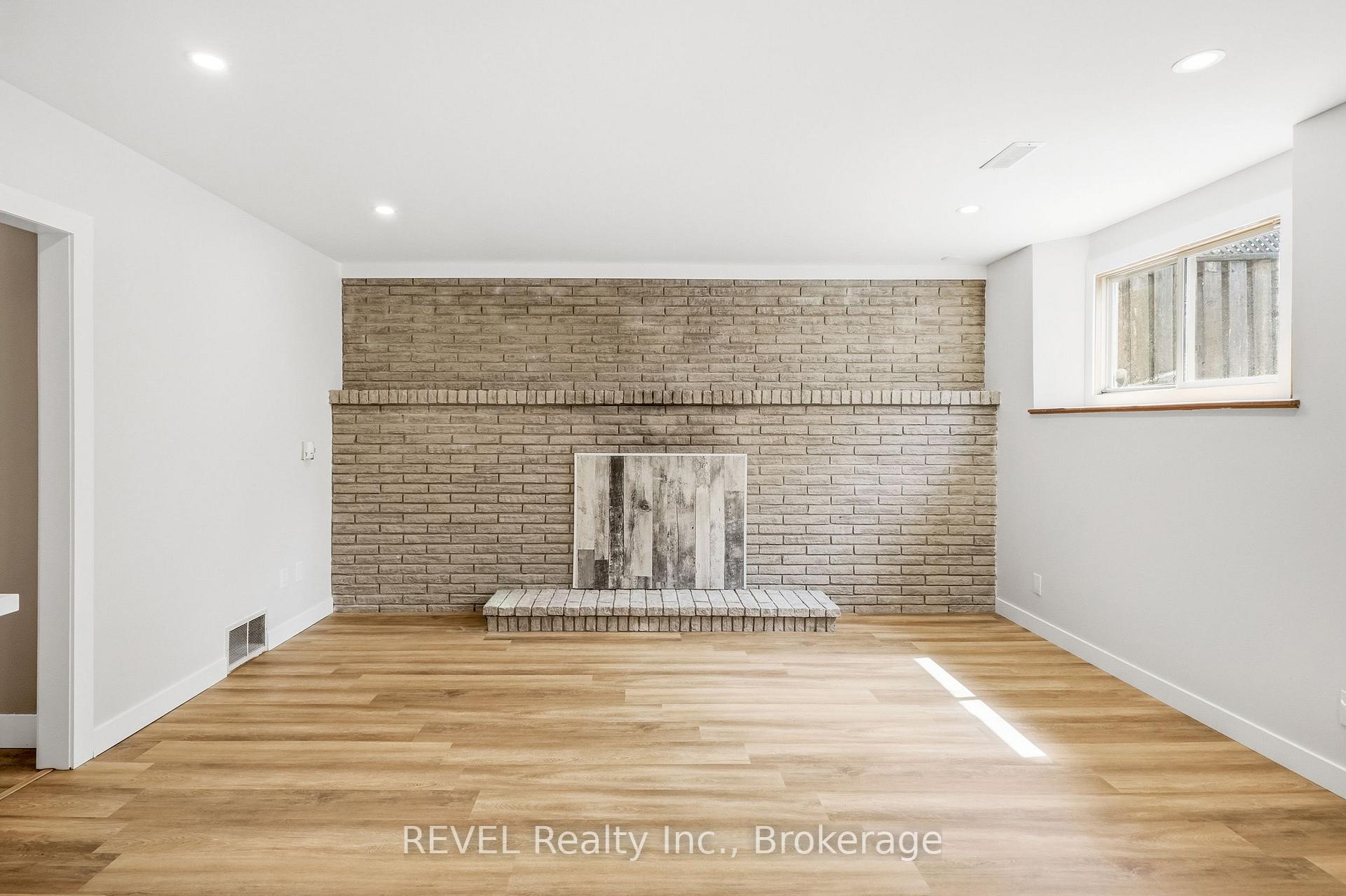 Photo 3 of Unit LOWER, 6166 Wildrose Crescent, Niagara Falls, Oldfield — HOMEH