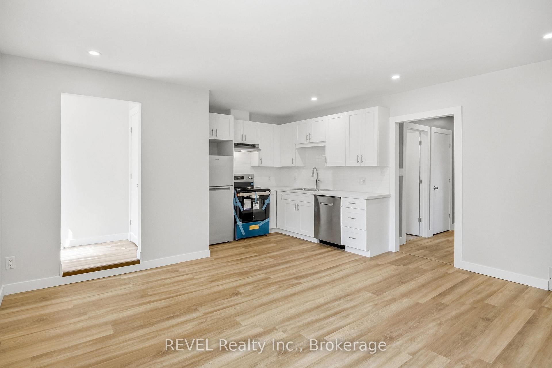 Photo 4 of Unit LOWER, 6166 Wildrose Crescent, Niagara Falls, Oldfield — HOMEH