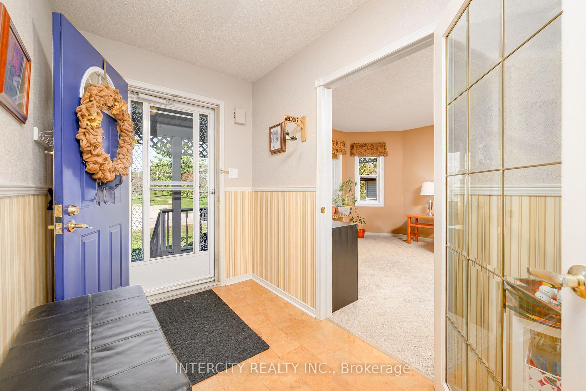 Photo 18 of 48 Champlain Boulevard, Kawartha Lakes, Lindsay — HOMEH