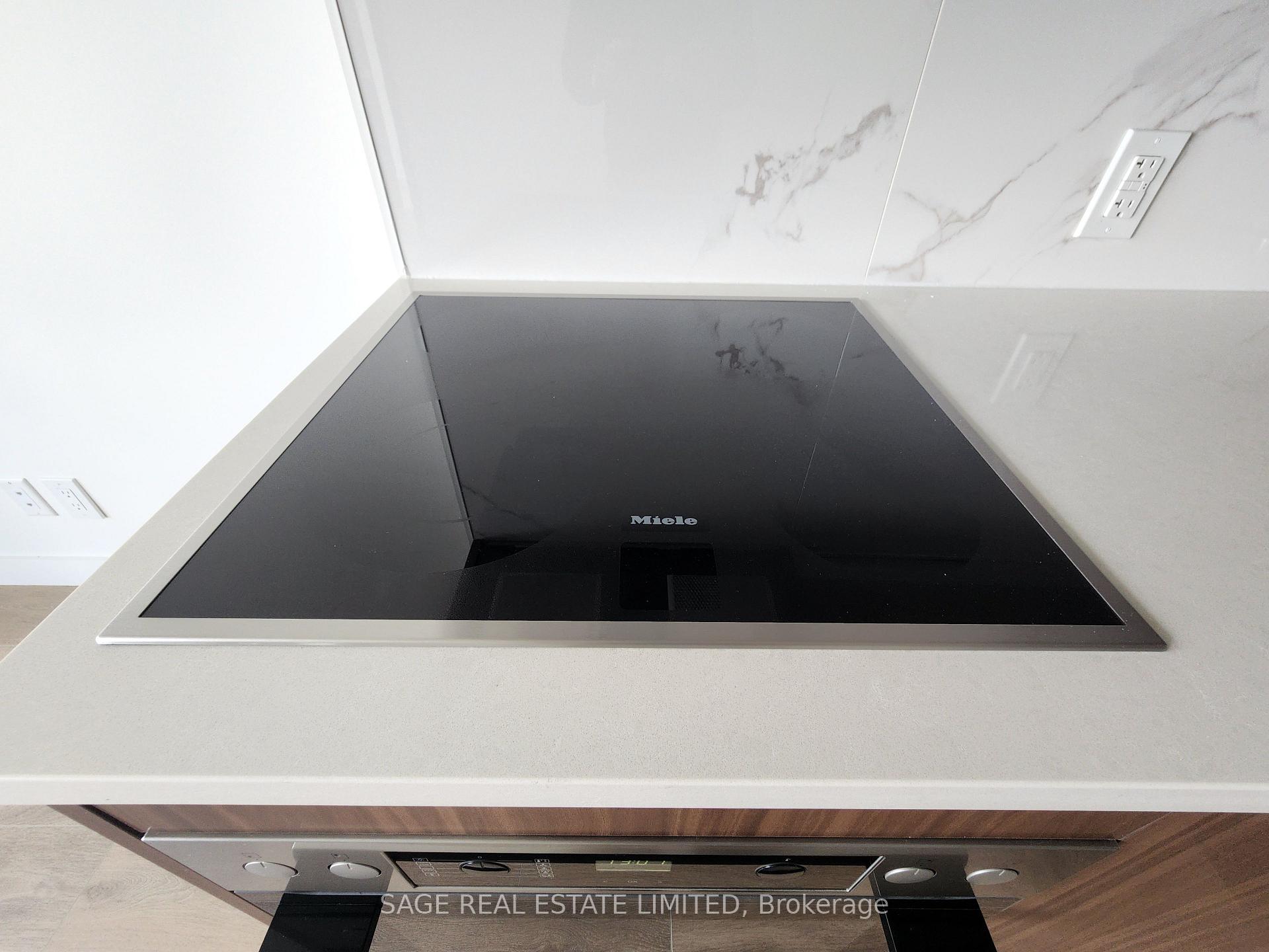 Photo 8 of Unit 2201, 38 Widmer Street, Toronto, Waterfront Communities — HOMEH