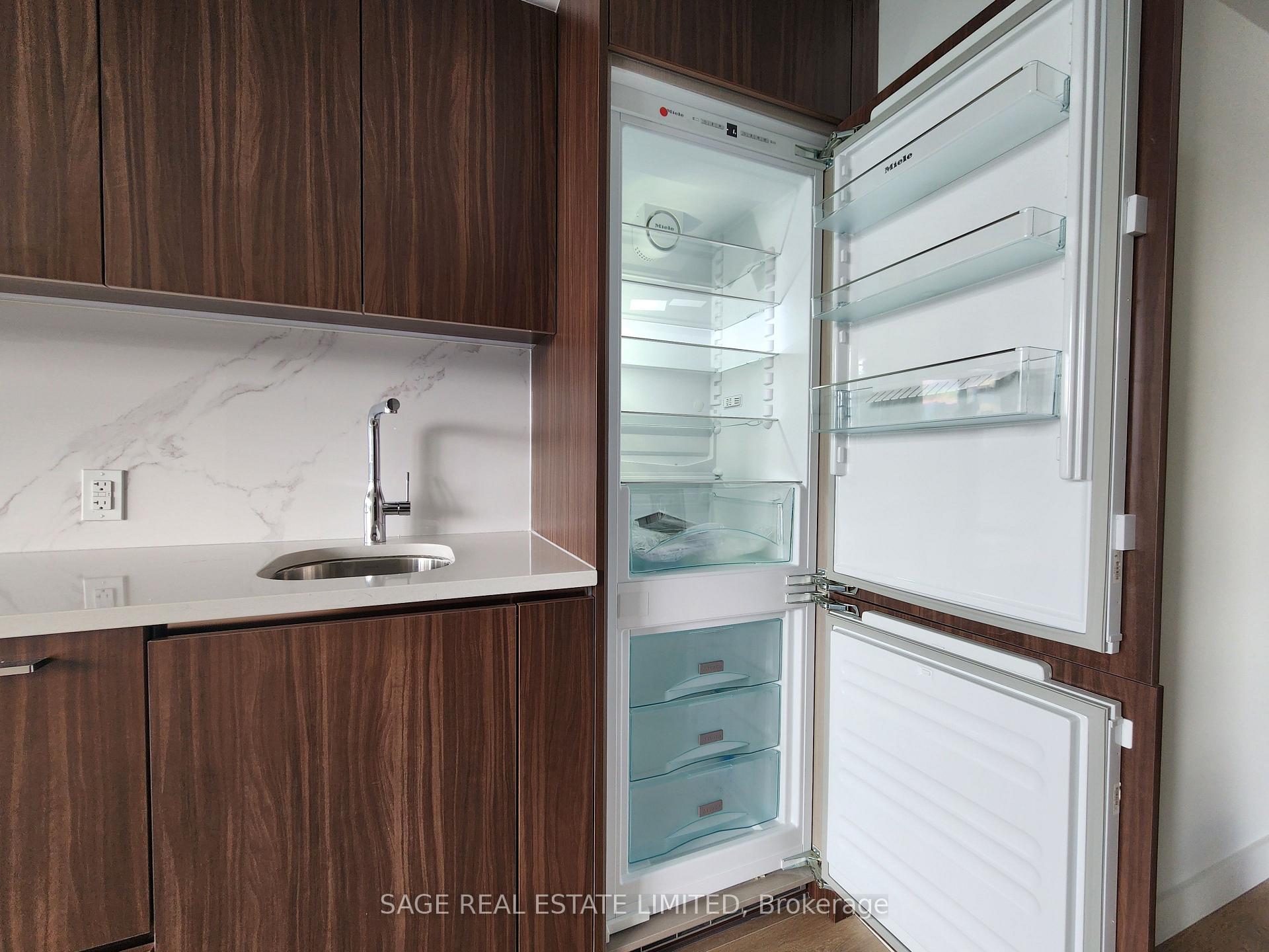 Photo 9 of Unit 2201, 38 Widmer Street, Toronto, Waterfront Communities — HOMEH