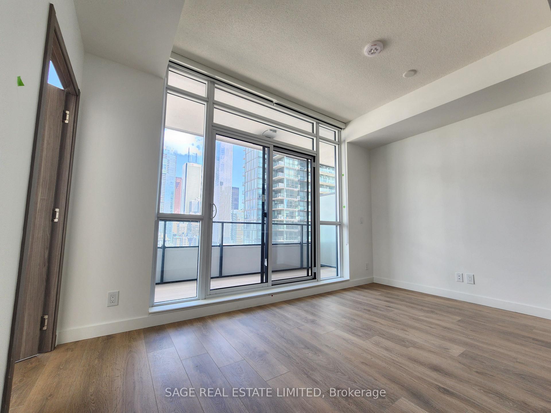 Photo 10 of Unit 2201, 38 Widmer Street, Toronto, Waterfront Communities — HOMEH