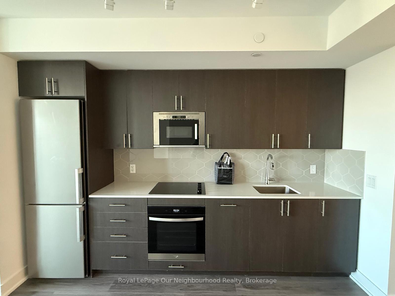 Photo 2 of Unit 1415, 2545 Simcoe Street N, Oshawa, Windfields — HOMEH