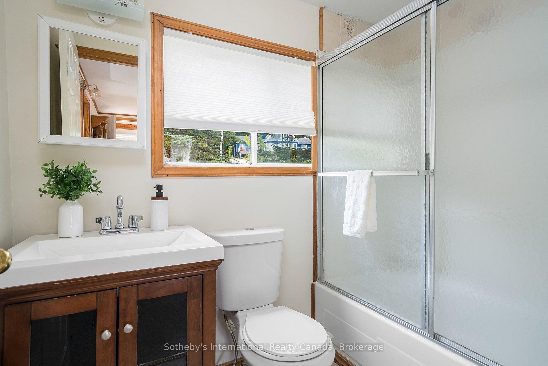 Photo 13 of 121 Hamlet Road, Blue Mountains — HOMEH