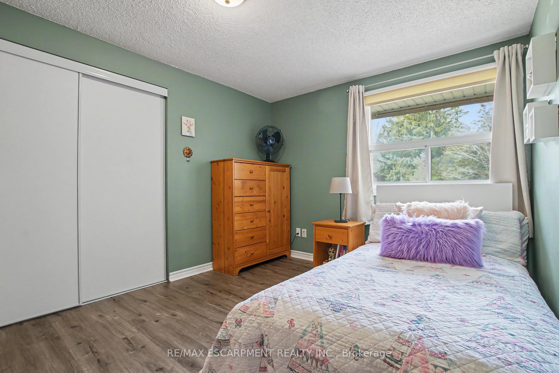 Photo 17 of Unit 4, 661 Francis Road, Burlington, LaSalle — HOMEH