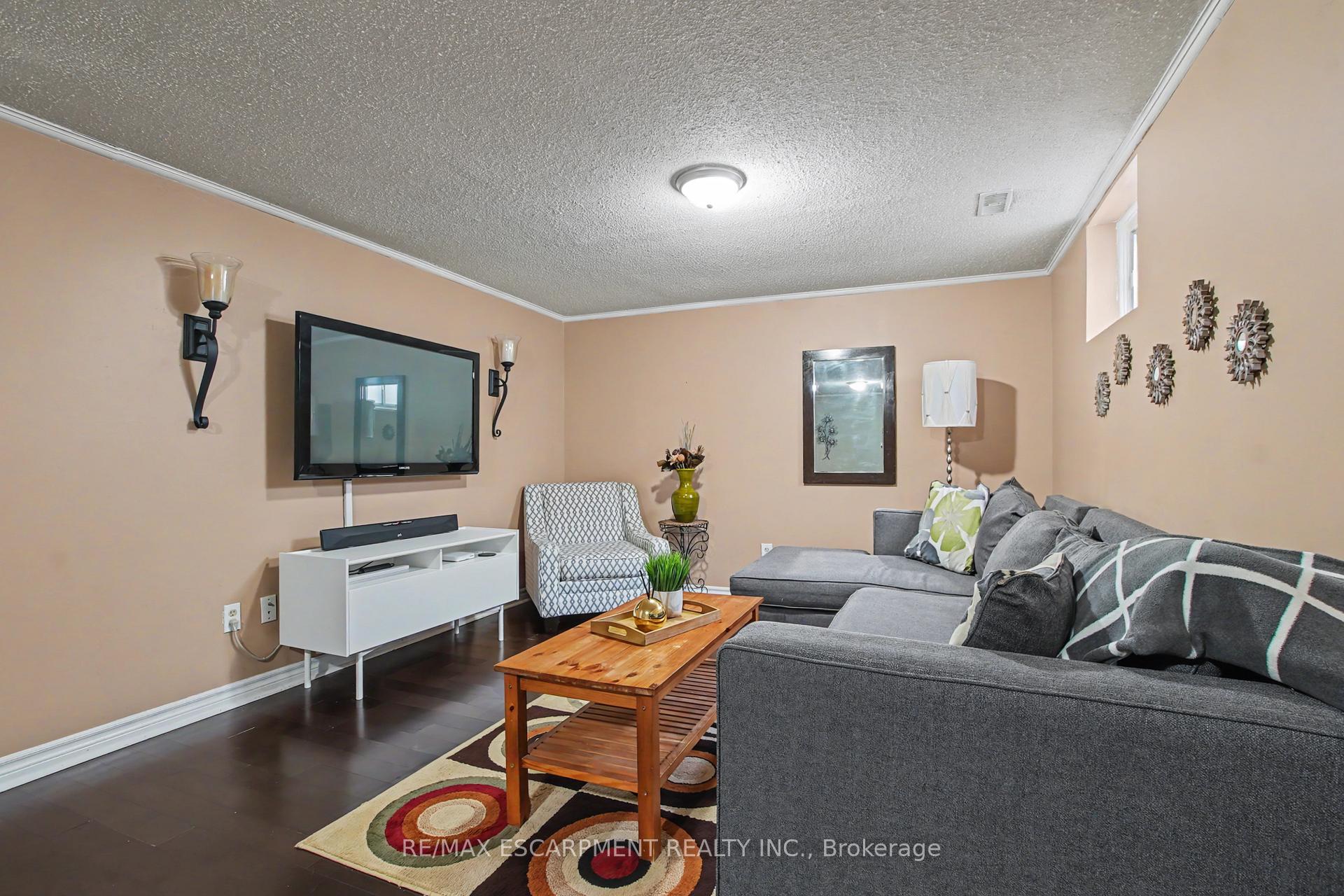 Photo 24 of Unit 4, 661 Francis Road, Burlington, LaSalle — HOMEH
