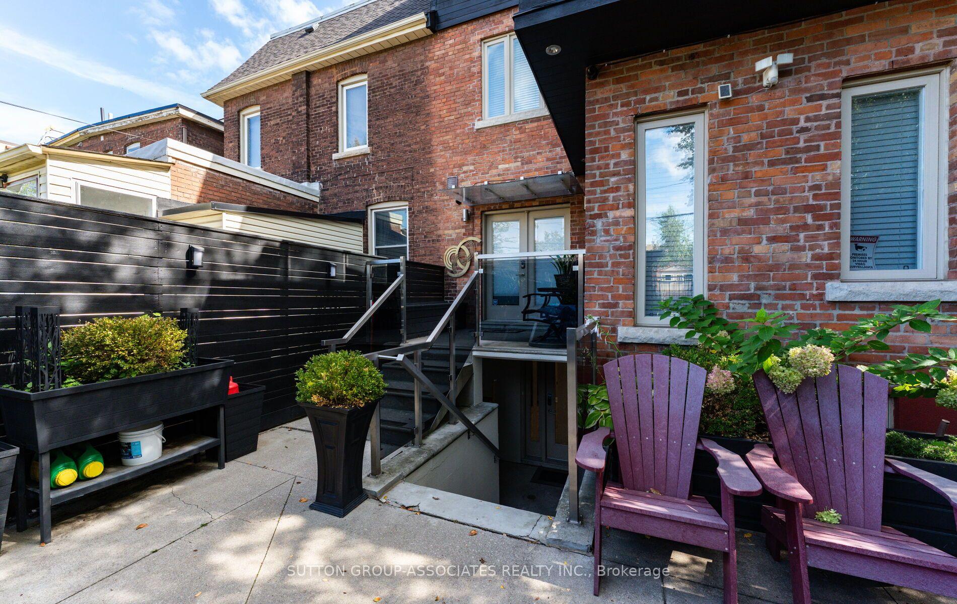 Photo 2 of Unit Lower, 358 Concord Avenue, Toronto, Dovercourt-Wallace Emerson-Junction — HOMEH
