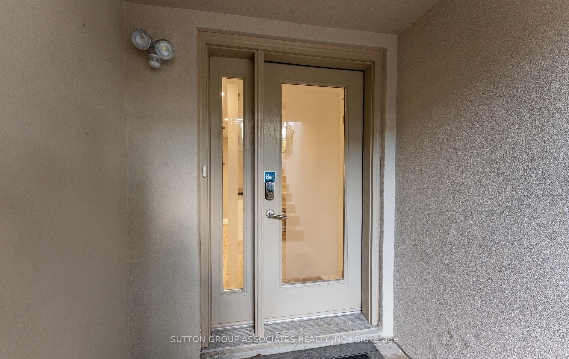 Photo 3 of Unit Lower, 358 Concord Avenue, Toronto, Dovercourt-Wallace Emerson-Junction — HOMEH