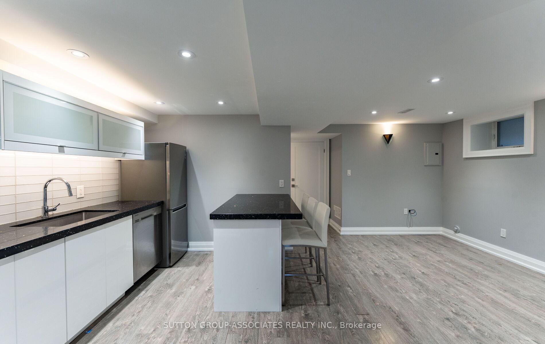 Photo 6 of Unit Lower, 358 Concord Avenue, Toronto, Dovercourt-Wallace Emerson-Junction — HOMEH