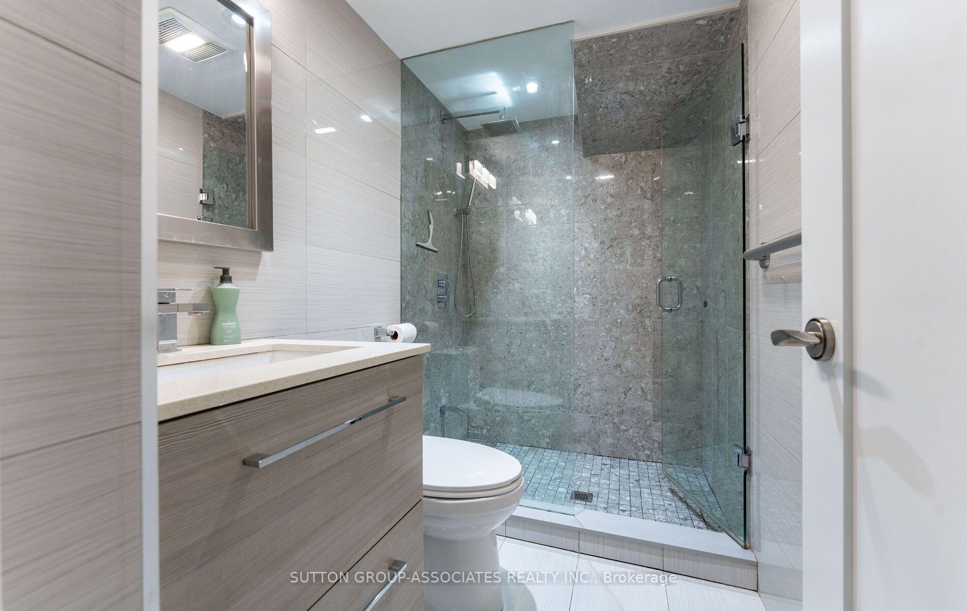 Photo 14 of Unit Lower, 358 Concord Avenue, Toronto, Dovercourt-Wallace Emerson-Junction — HOMEH