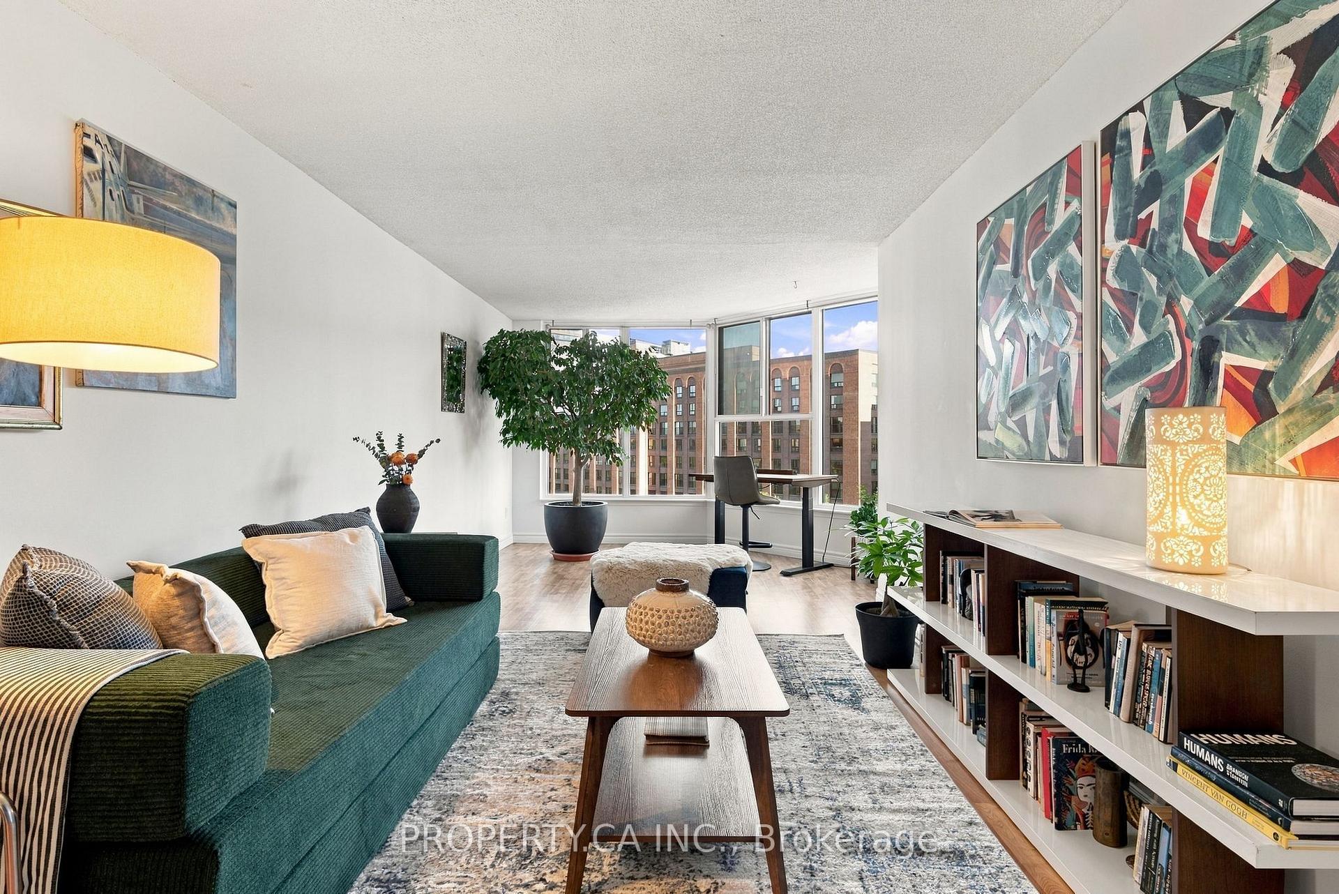 Photo 3 of Unit 625, 222 The Esplanade Avenue, Toronto, Waterfront Communities — HOMEH