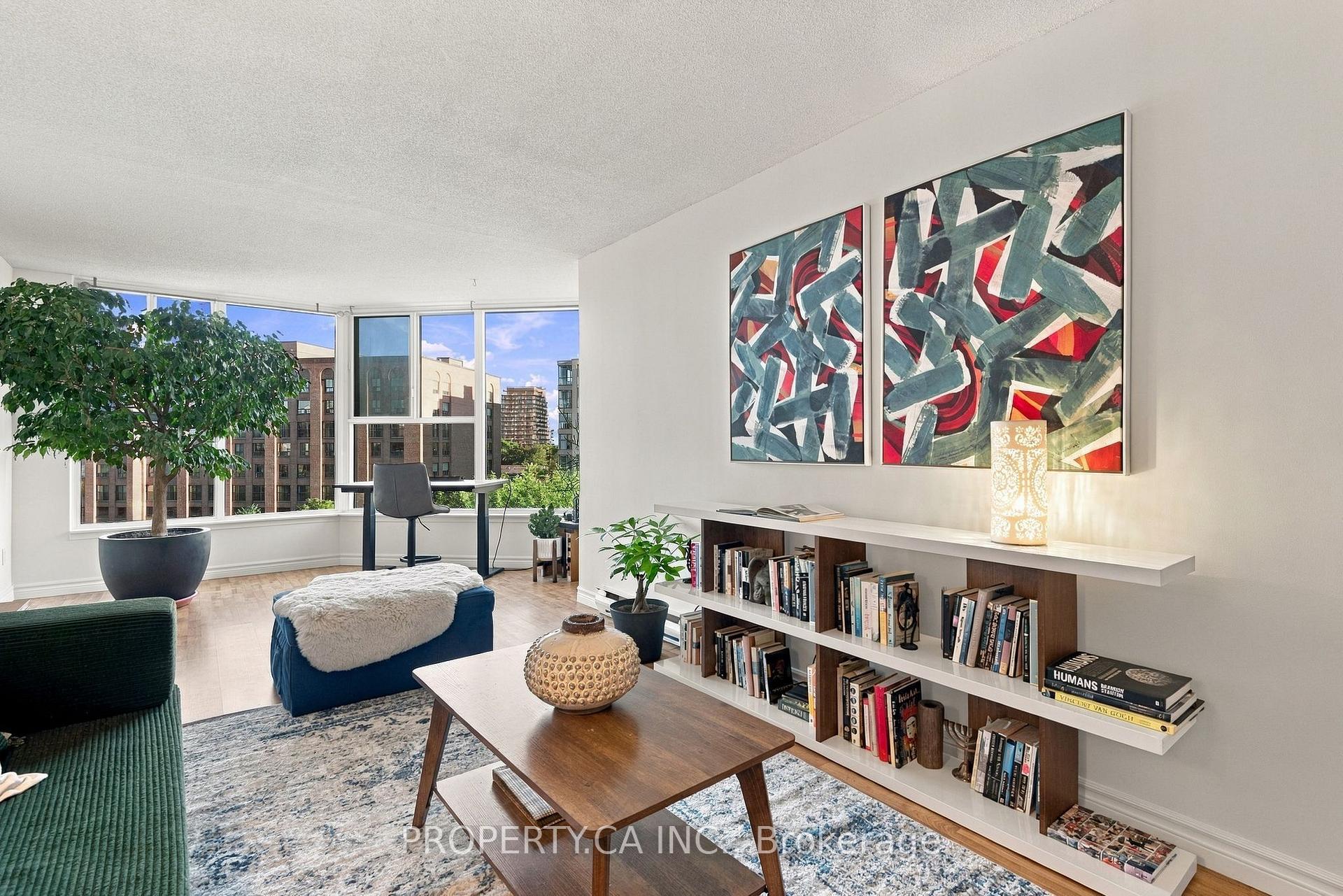 Photo 4 of Unit 625, 222 The Esplanade Avenue, Toronto, Waterfront Communities — HOMEH