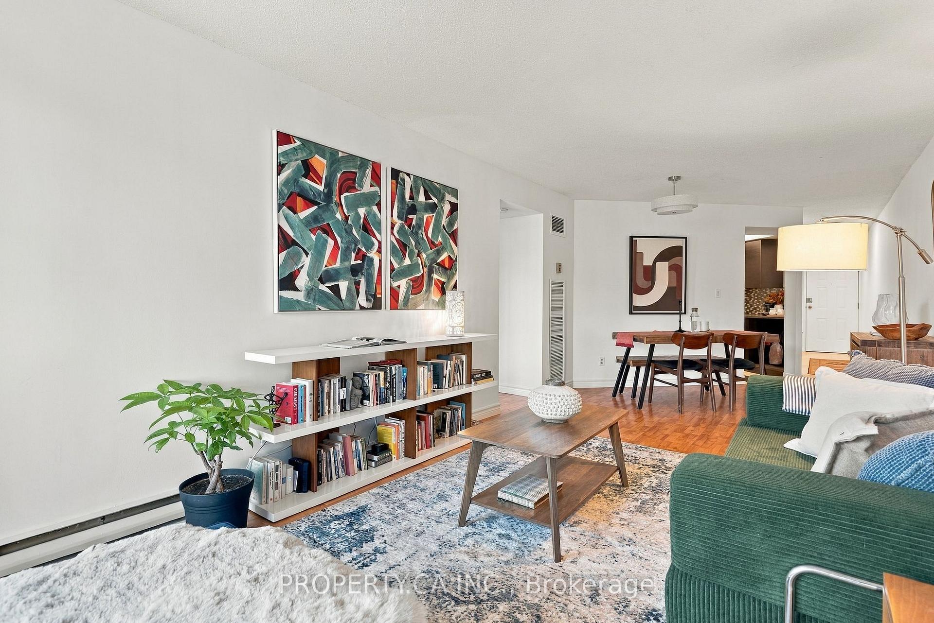 Photo 6 of Unit 625, 222 The Esplanade Avenue, Toronto, Waterfront Communities — HOMEH