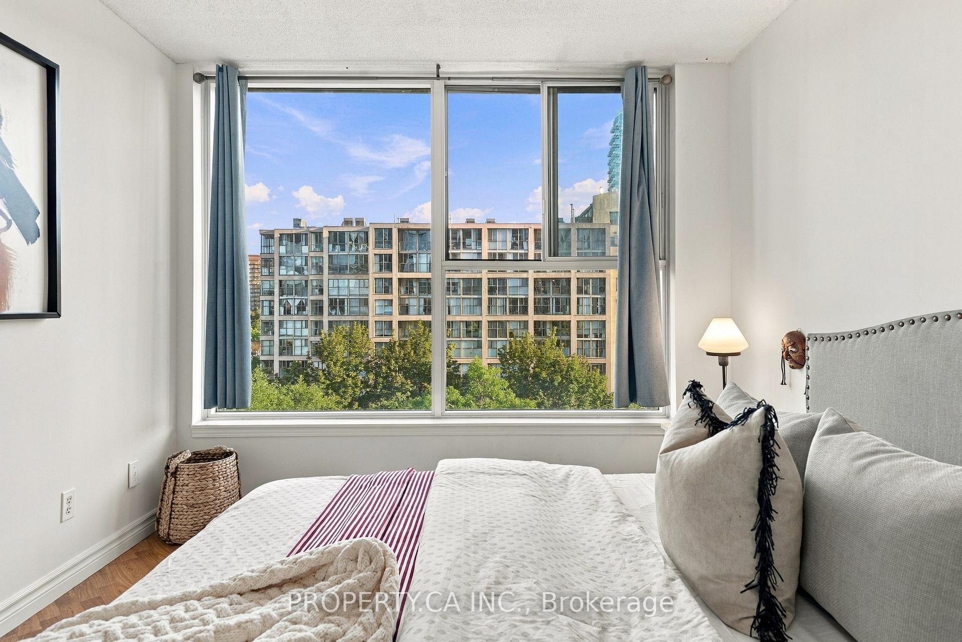Photo 11 of Unit 625, 222 The Esplanade Avenue, Toronto, Waterfront Communities — HOMEH