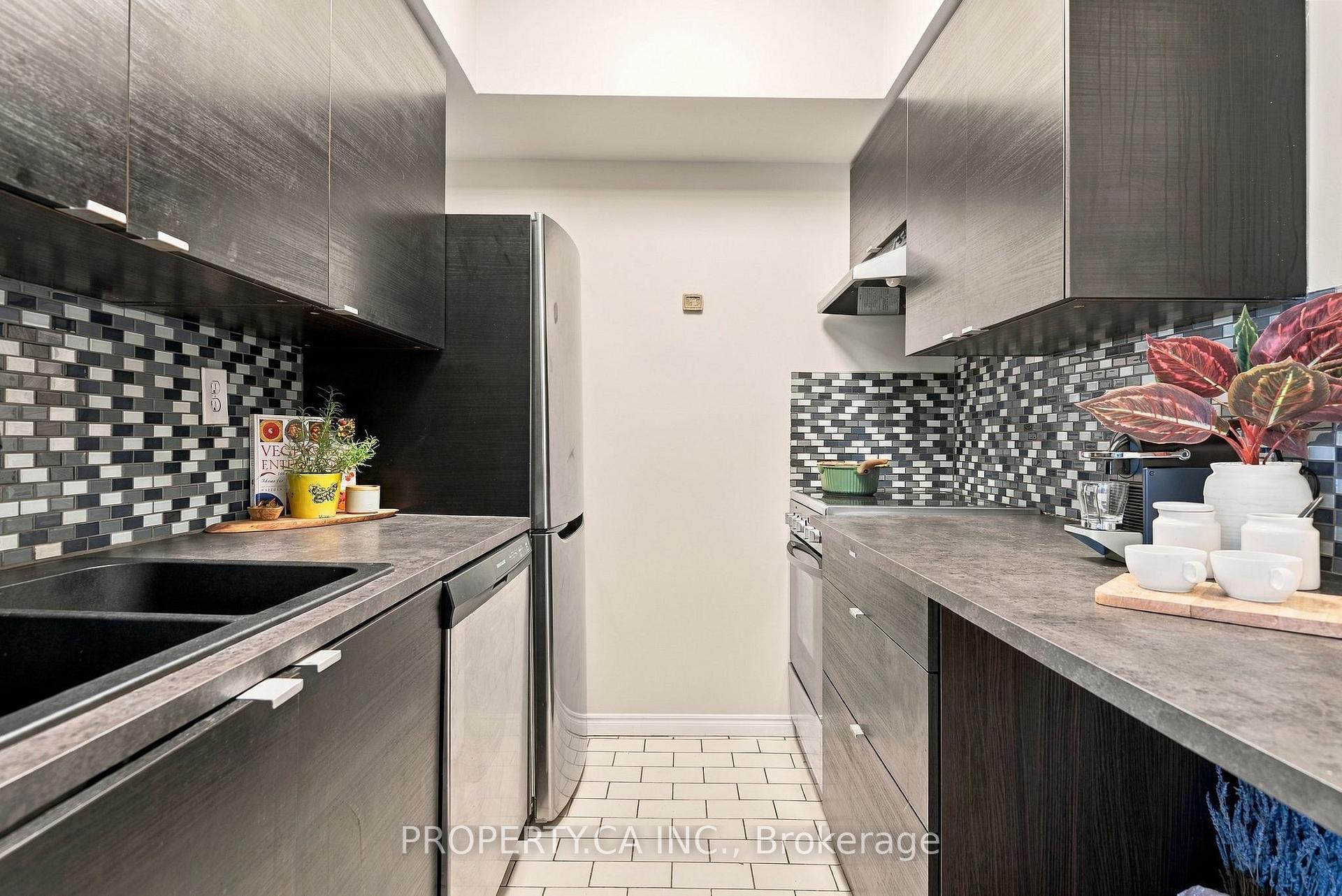 Photo 28 of Unit 625, 222 The Esplanade Avenue, Toronto, Waterfront Communities — HOMEH