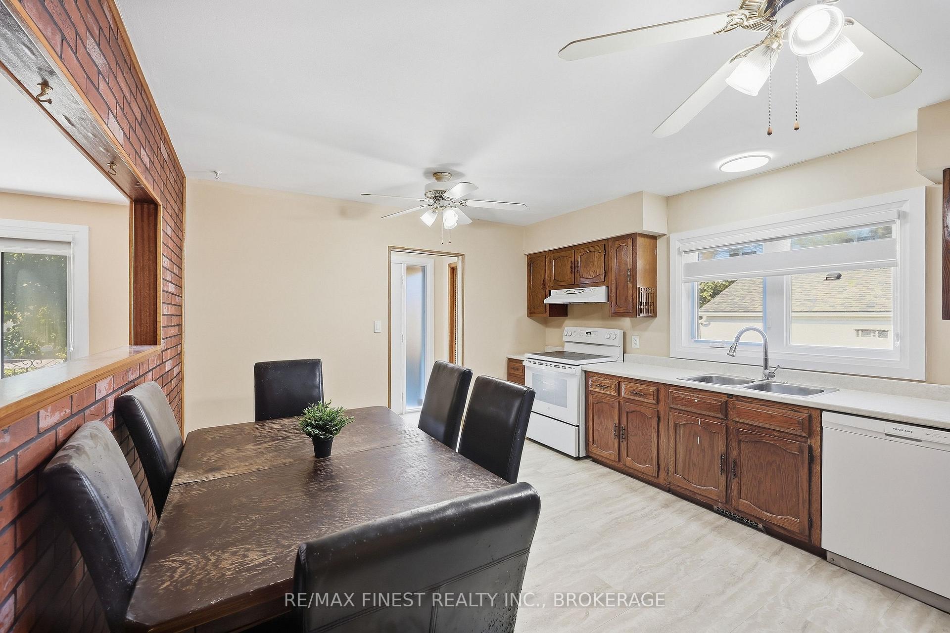 Photo 4 of 71 Cartwright Street, Kingston, Central City West — HOMEH
