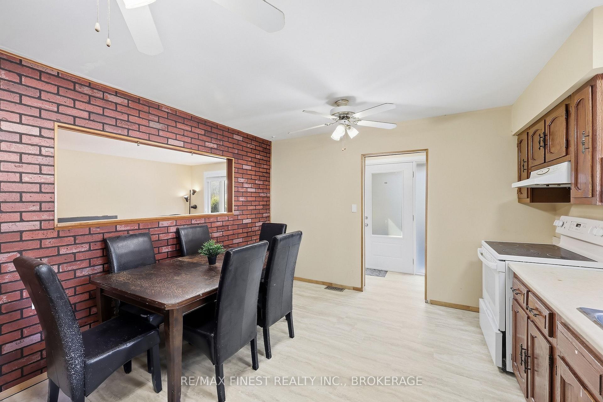Photo 5 of 71 Cartwright Street, Kingston, Central City West — HOMEH