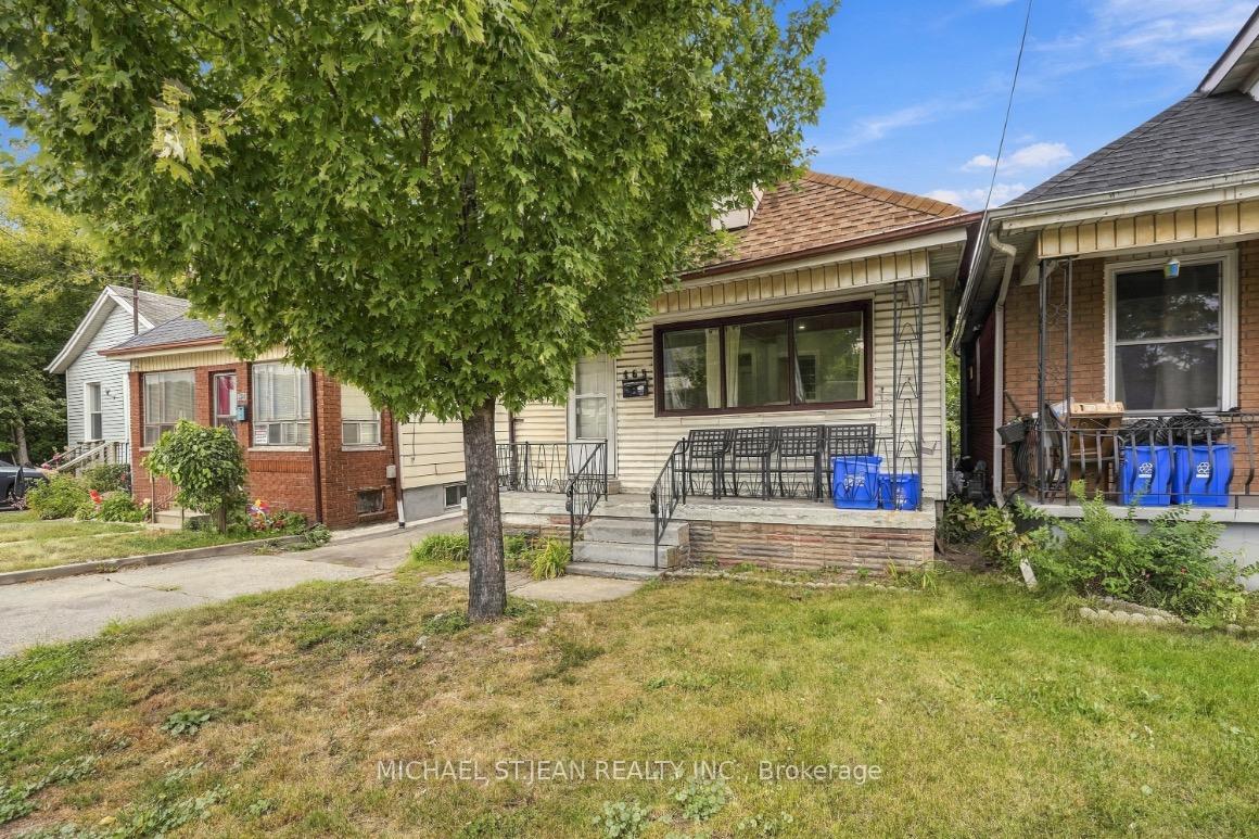 Photo 7 of 463 Wellington Street N, Hamilton, North End — HOMEH