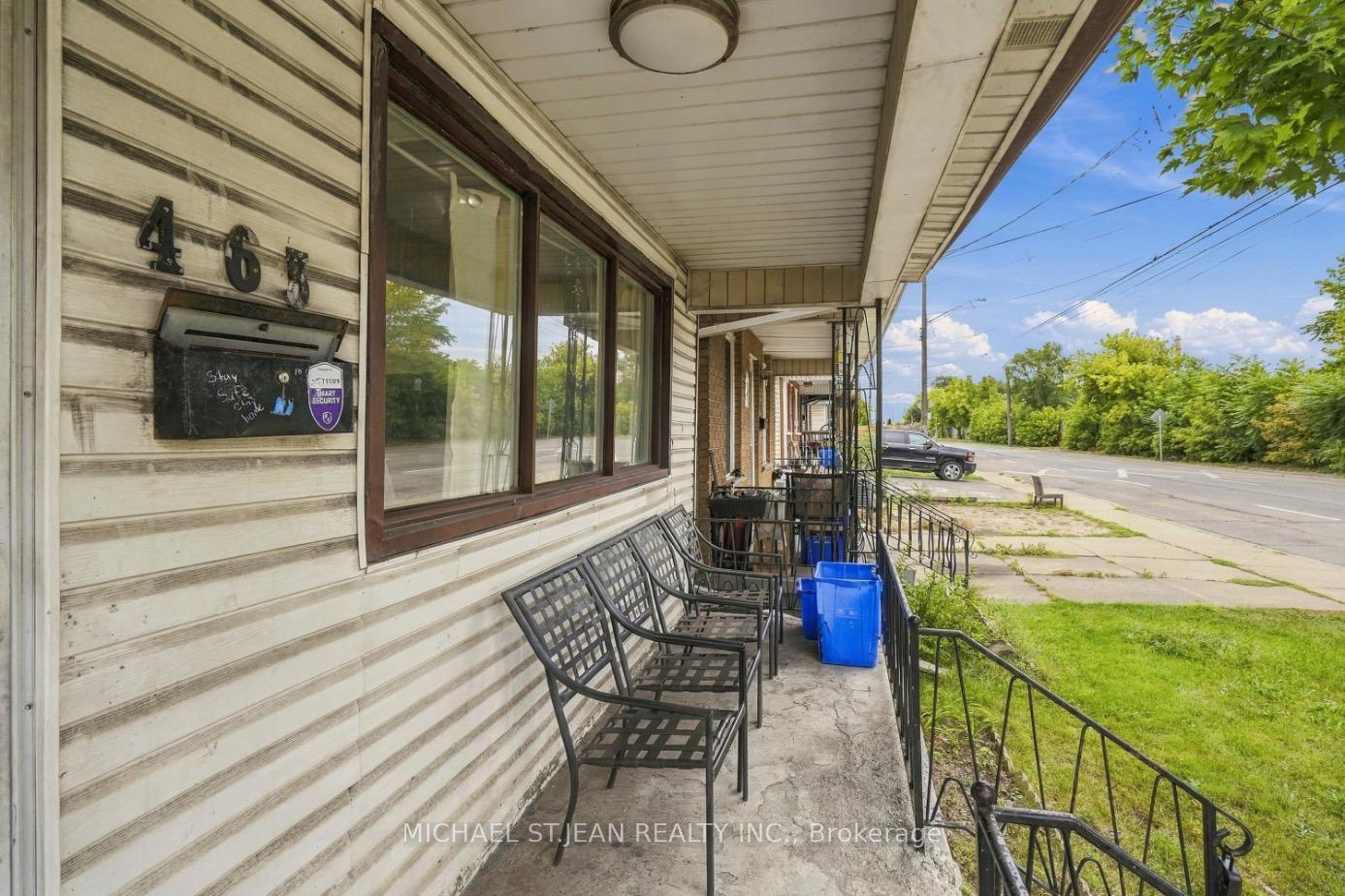 Photo 11 of 463 Wellington Street N, Hamilton, North End — HOMEH