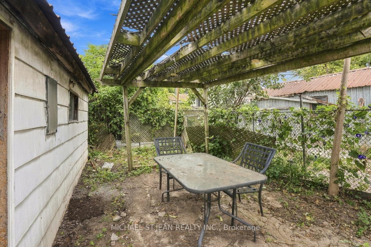 Photo 49 of 463 Wellington Street N, Hamilton, North End — HOMEH