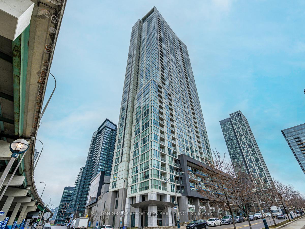 Photo of Unit 2808, 75 Queens Wharf Road