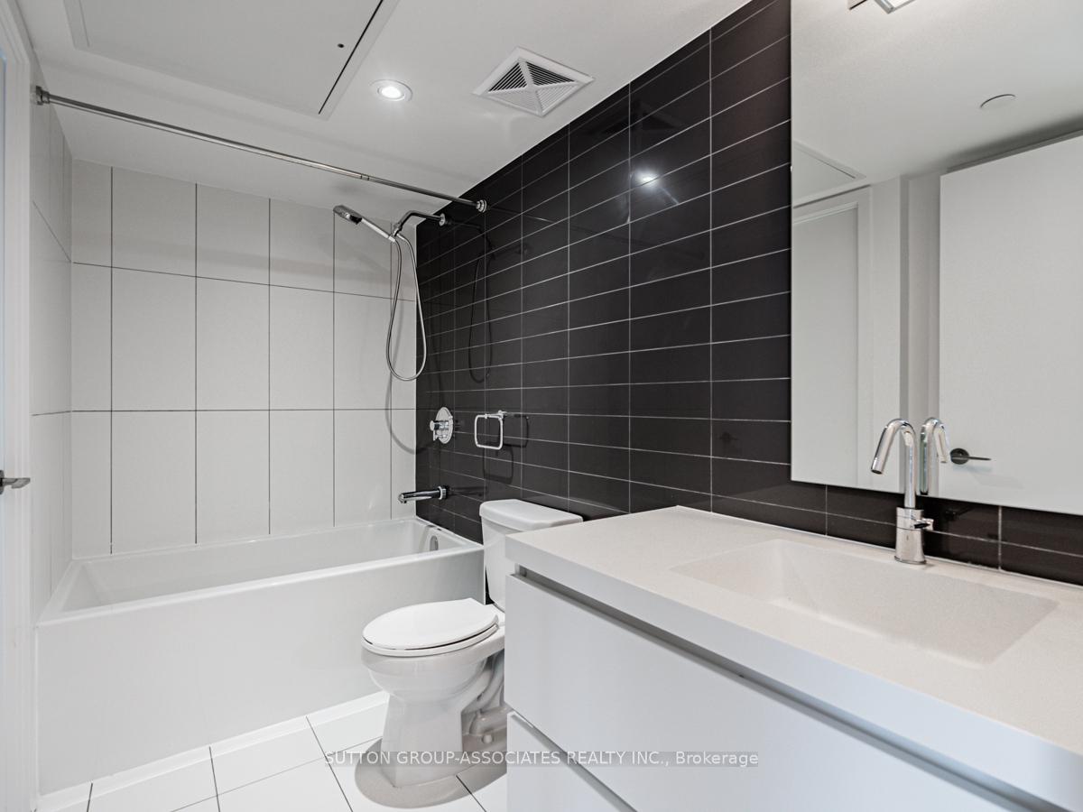 Photo 12 of Unit 2808, 75 Queens Wharf Road, Toronto, Waterfront Communities — HOMEH