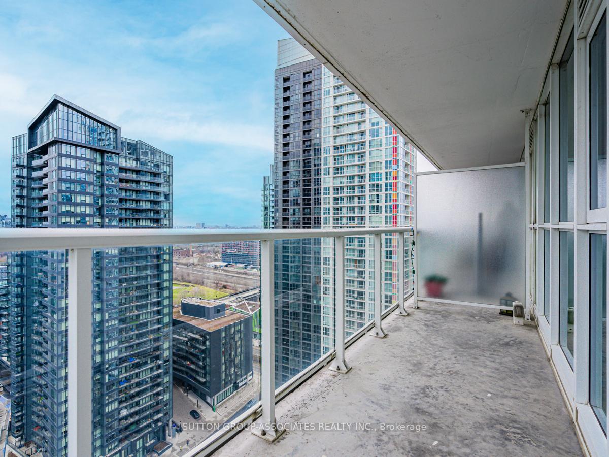 Photo 16 of Unit 2808, 75 Queens Wharf Road, Toronto, Waterfront Communities — HOMEH