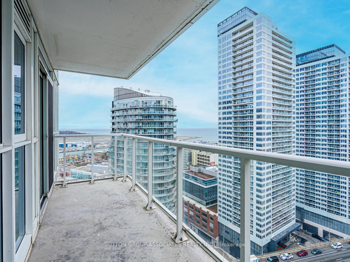Photo 17 of Unit 2808, 75 Queens Wharf Road, Toronto, Waterfront Communities — HOMEH