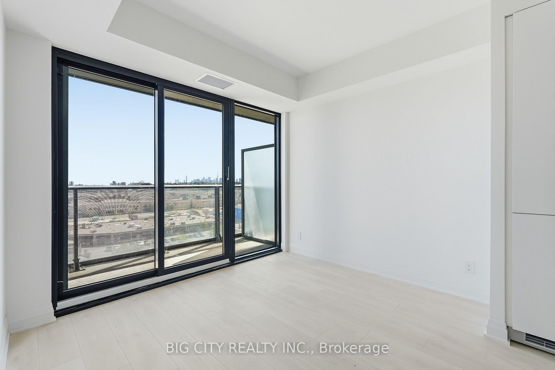 Photo 11 of Unit 811, 25 Frederick Todd Way, Toronto, Thorncliffe Park — HOMEH