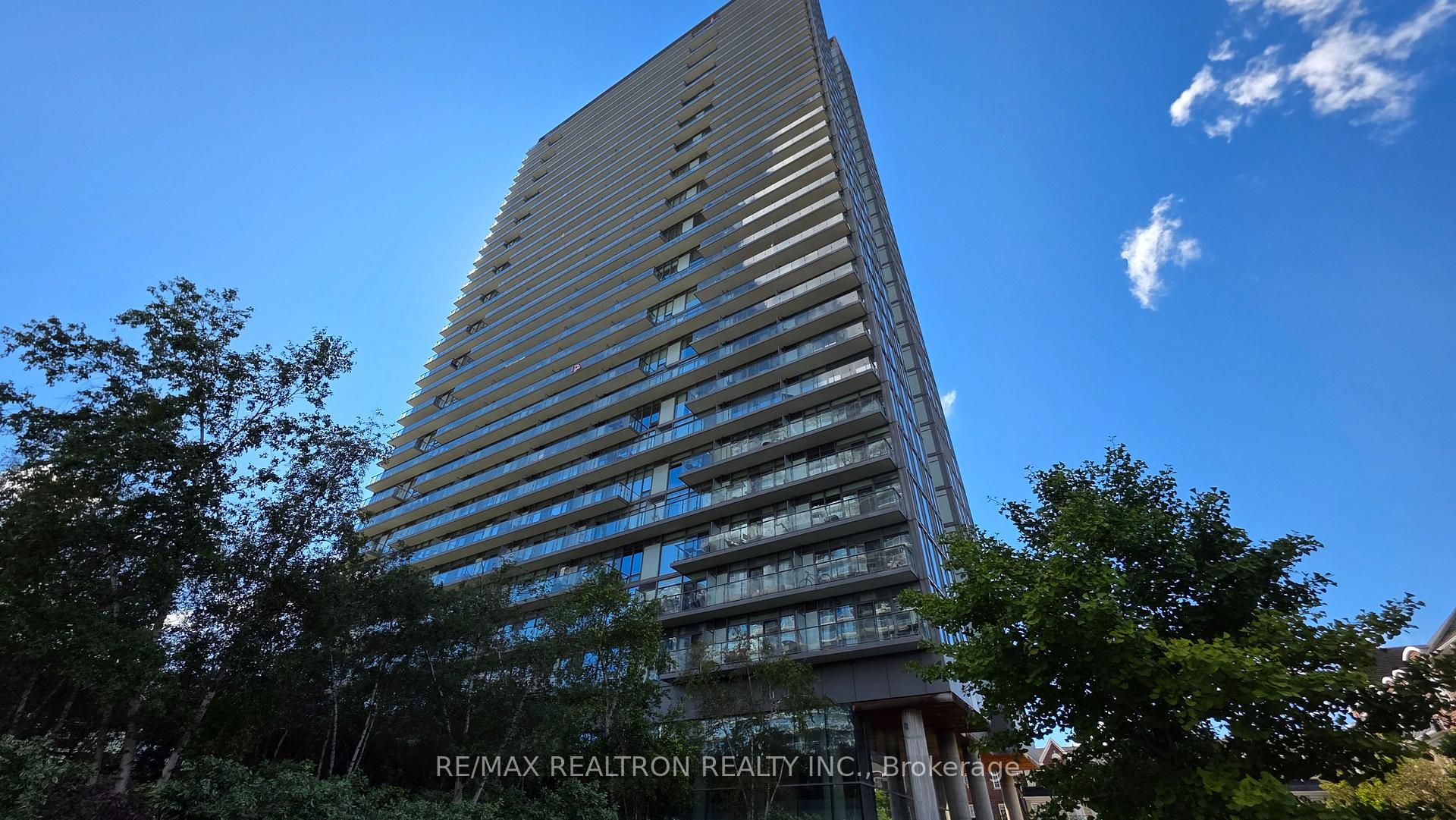 Photo 2 of Unit 607, 105 The Queensway Avenue, Toronto, High Park-Swansea — HOMEH
