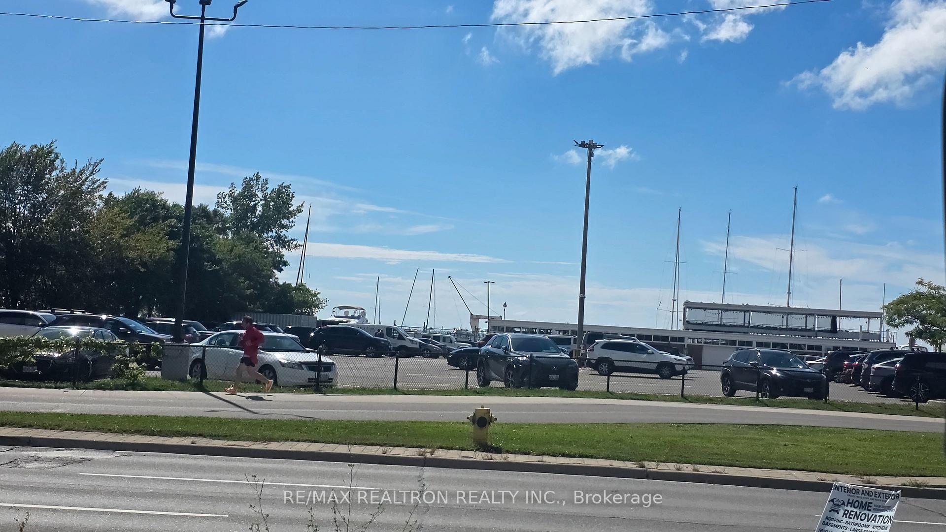 Photo 19 of Unit 607, 105 The Queensway Avenue, Toronto, High Park-Swansea — HOMEH