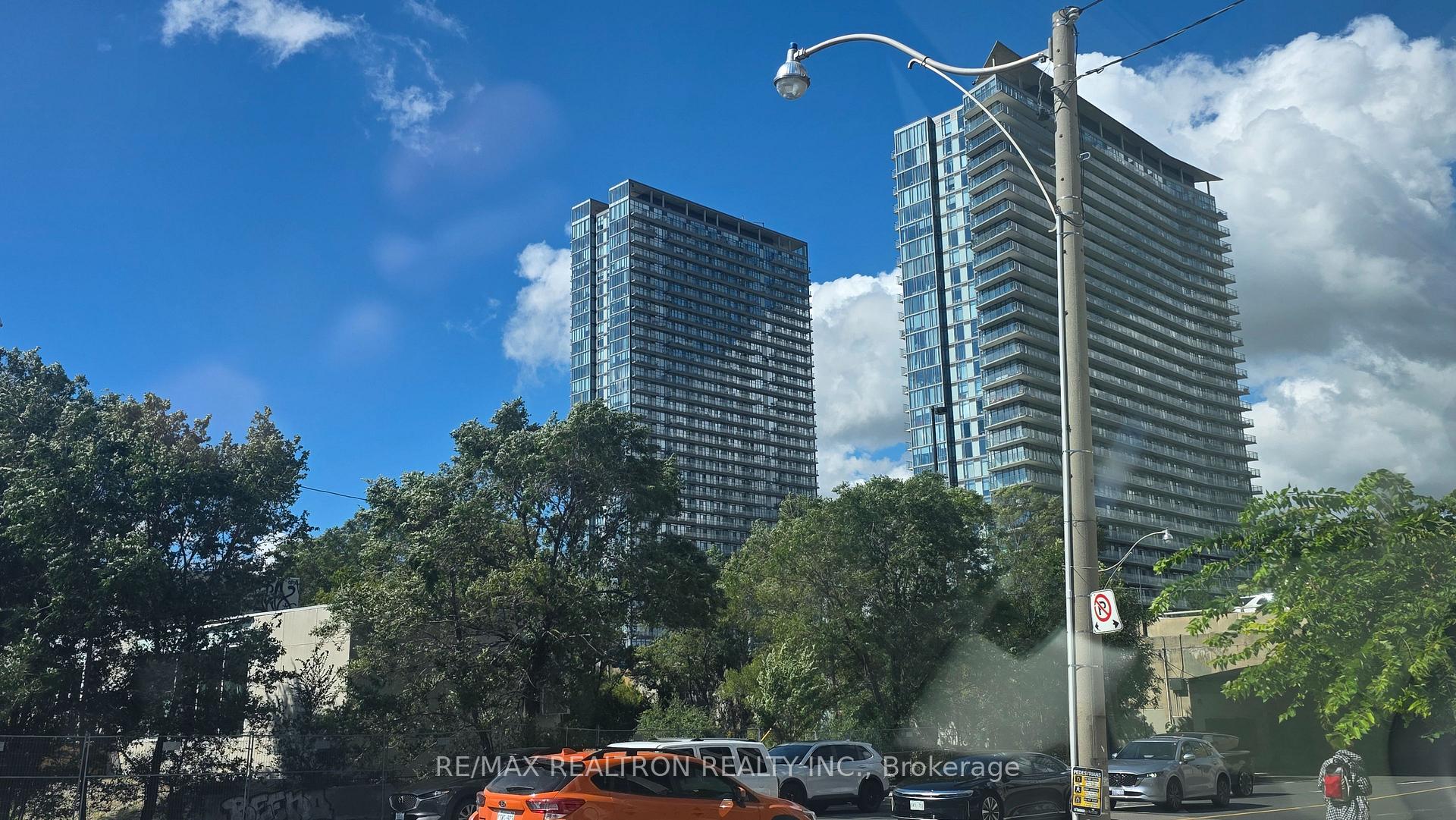 Photo 20 of Unit 607, 105 The Queensway Avenue, Toronto, High Park-Swansea — HOMEH