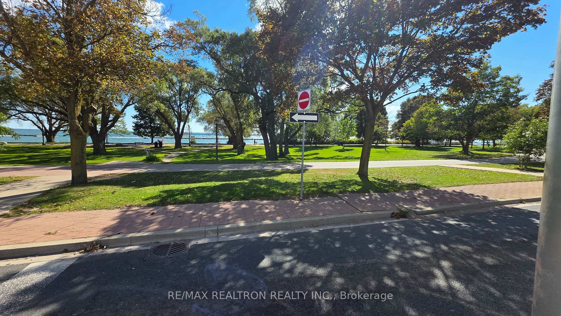 Photo 37 of Unit 607, 105 The Queensway Avenue, Toronto, High Park-Swansea — HOMEH