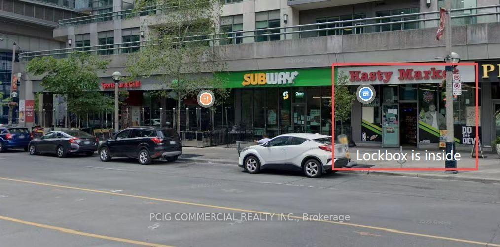 Photo of Unit 3307, 55 Bremner Boulevard