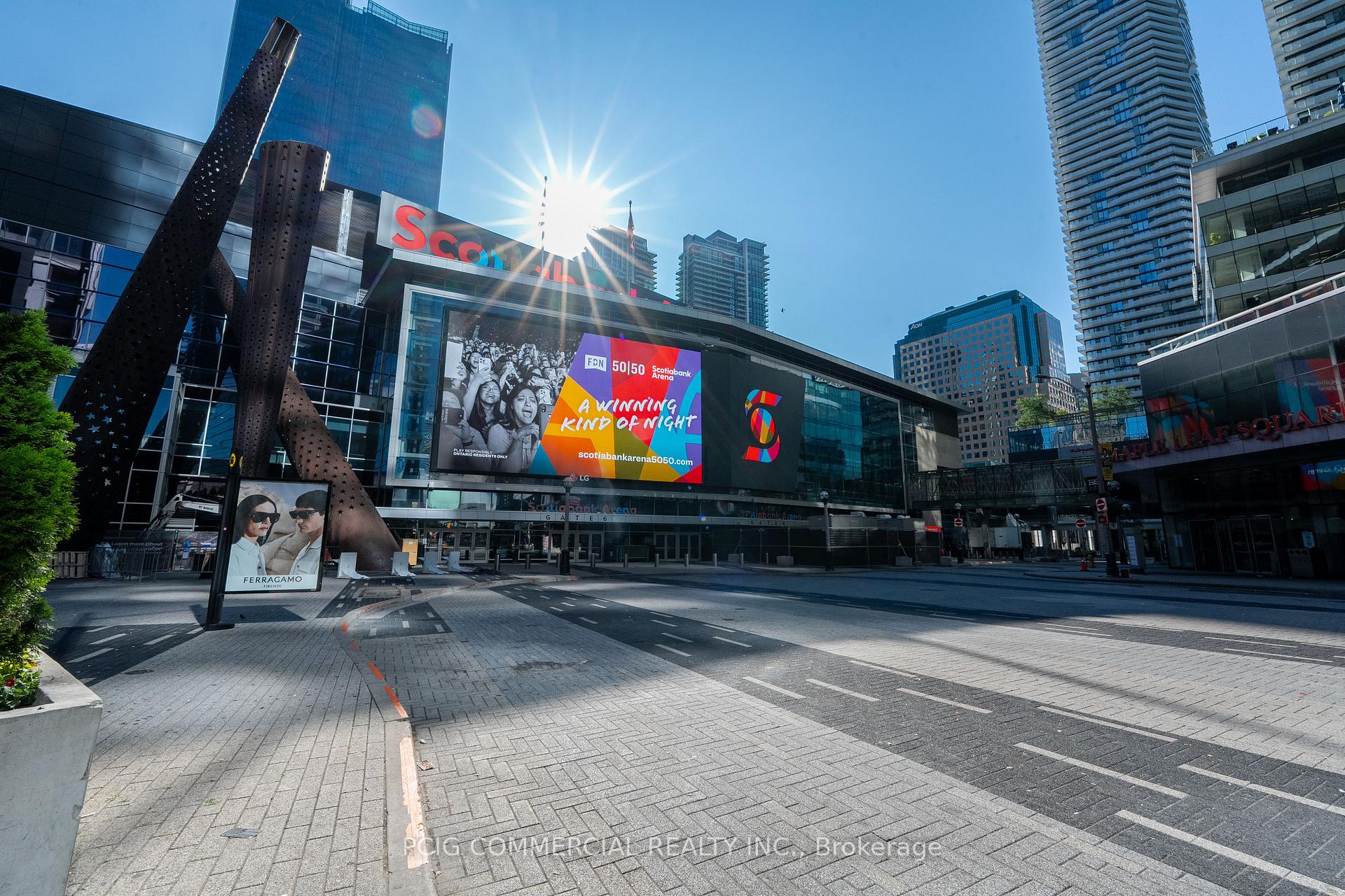 Photo 4 of Unit 3307, 55 Bremner Boulevard, Toronto, Waterfront Communities — HOMEH