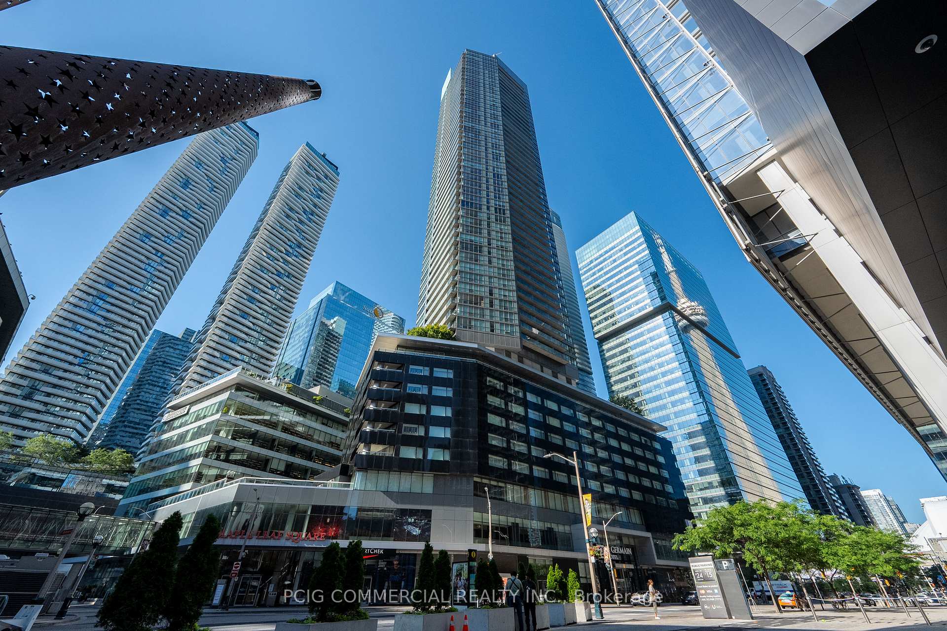 Photo 5 of Unit 3307, 55 Bremner Boulevard, Toronto, Waterfront Communities — HOMEH
