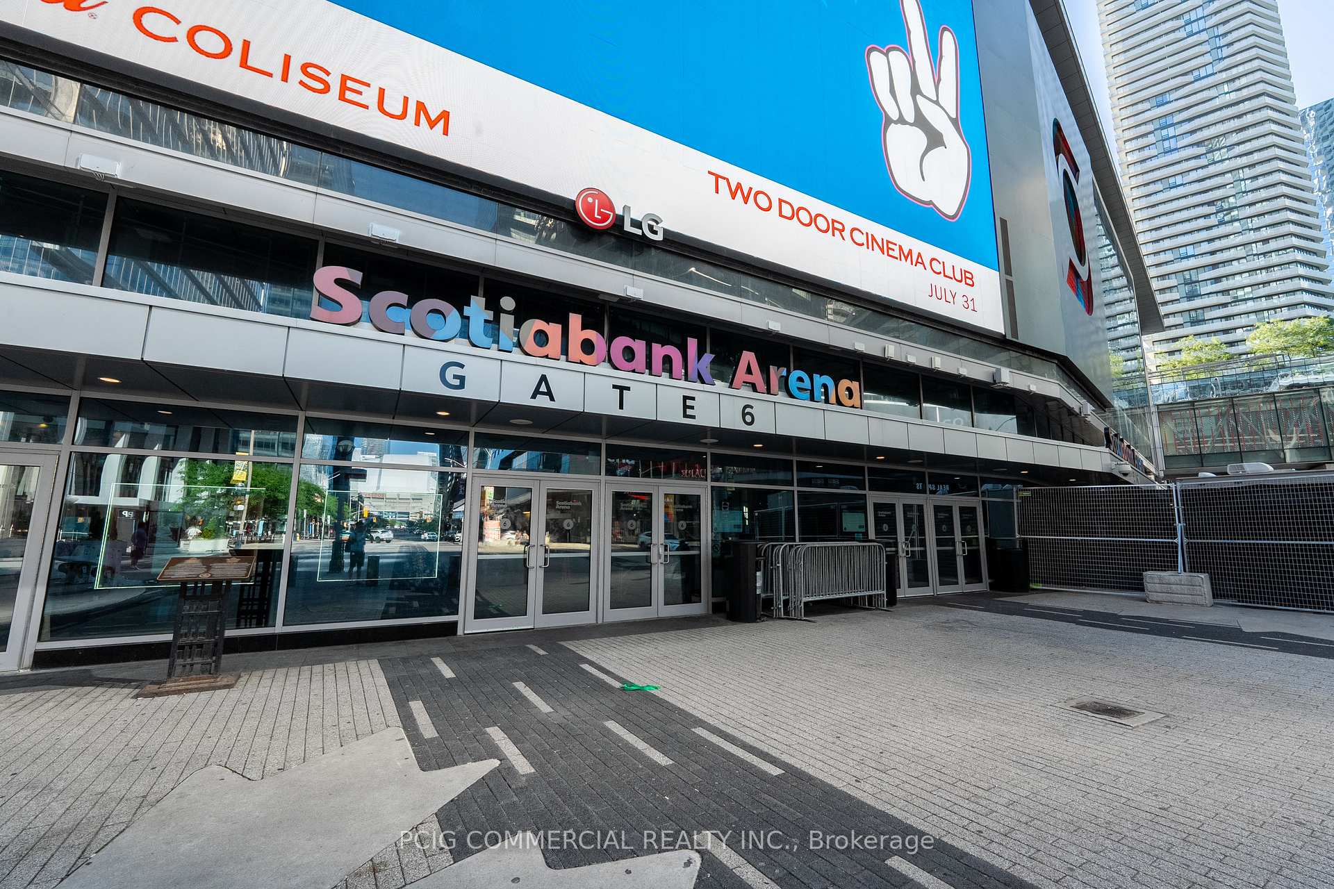 Photo 8 of Unit 3307, 55 Bremner Boulevard, Toronto, Waterfront Communities — HOMEH