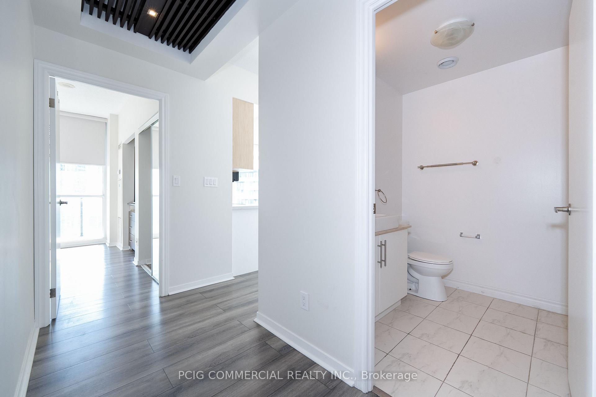 Photo 14 of Unit 3307, 55 Bremner Boulevard, Toronto, Waterfront Communities — HOMEH