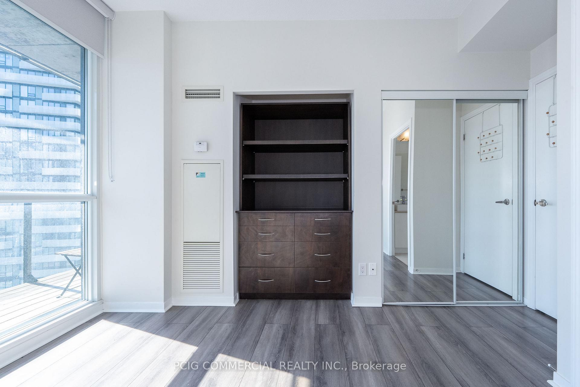 Photo 23 of Unit 3307, 55 Bremner Boulevard, Toronto, Waterfront Communities — HOMEH