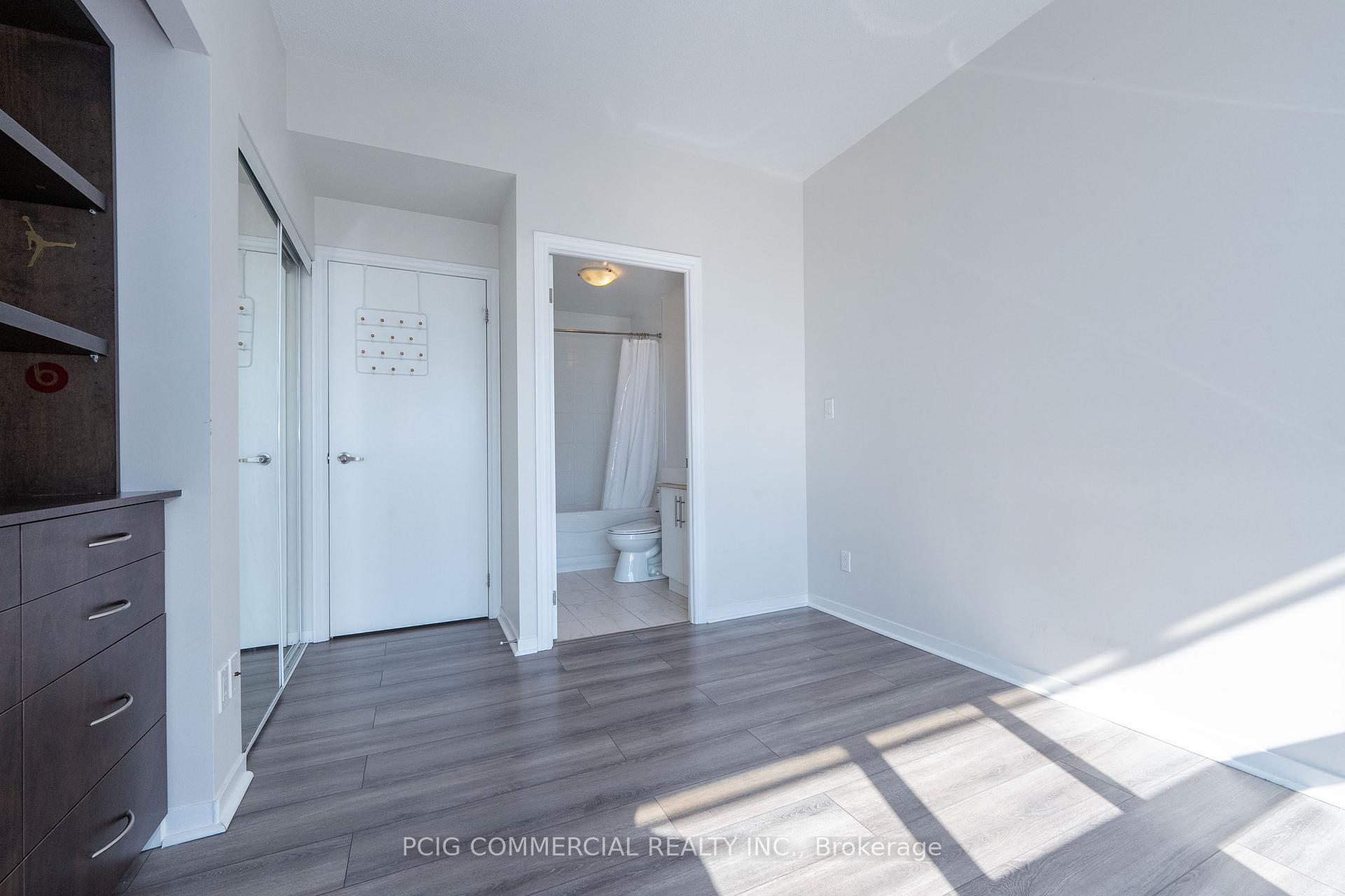 Photo 24 of Unit 3307, 55 Bremner Boulevard, Toronto, Waterfront Communities — HOMEH
