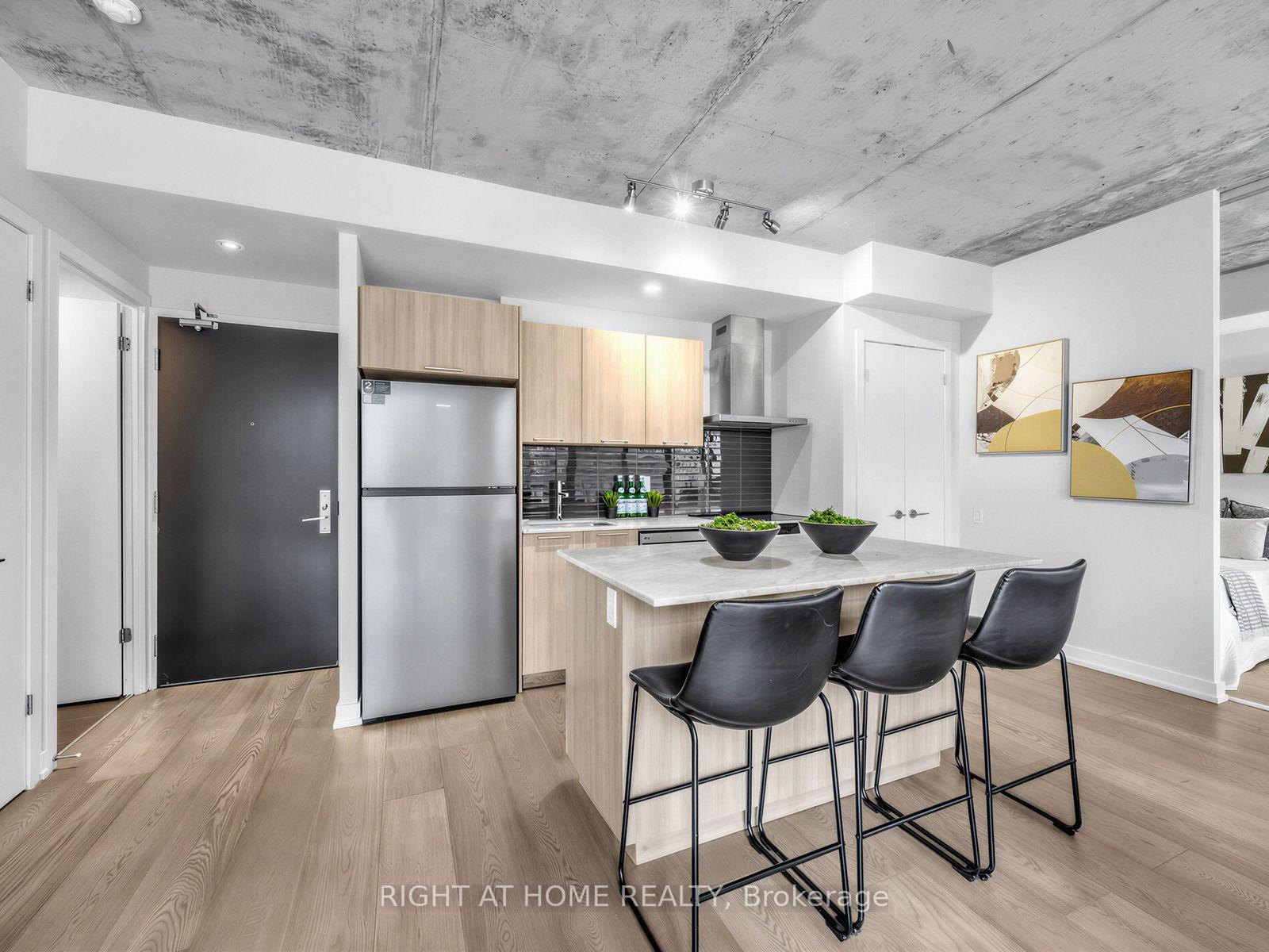 Photo 22 of Unit 708, 650 King Street West, Toronto, Waterfront Communities — HOMEH