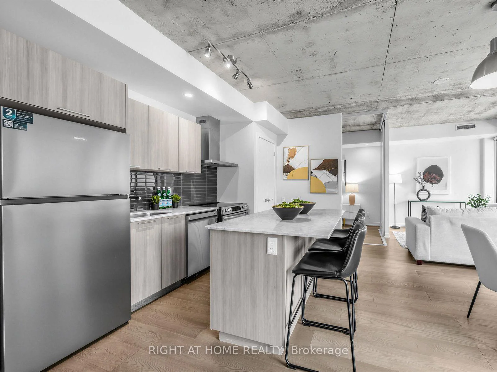 Photo 33 of Unit 708, 650 King Street West, Toronto, Waterfront Communities — HOMEH
